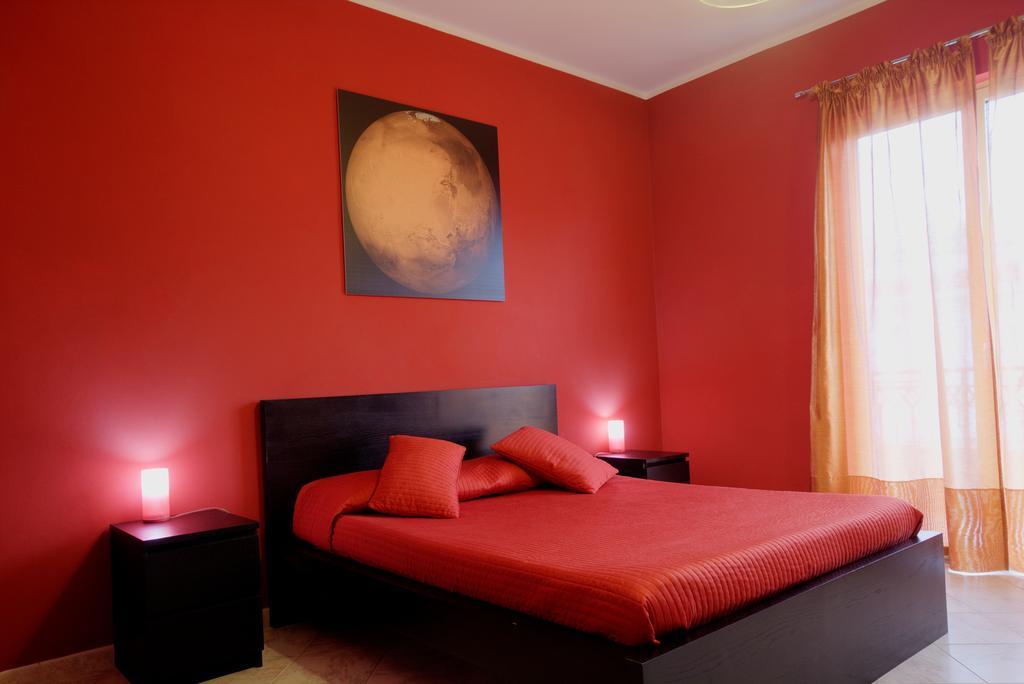 Kosmos Bed & Breakfast Syracuse Exterior photo